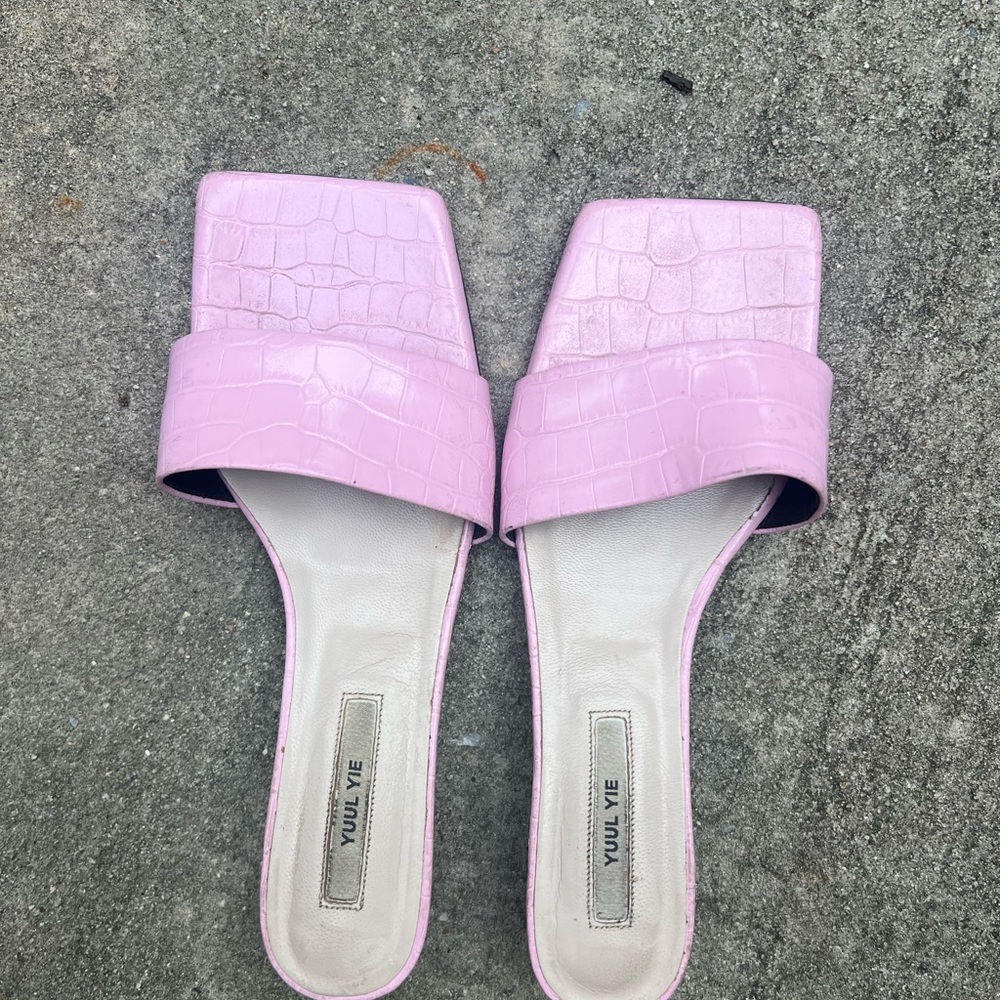 Pretty soft pink sandals by Yuul Yie